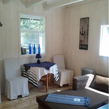 펜션 Tirbi House *